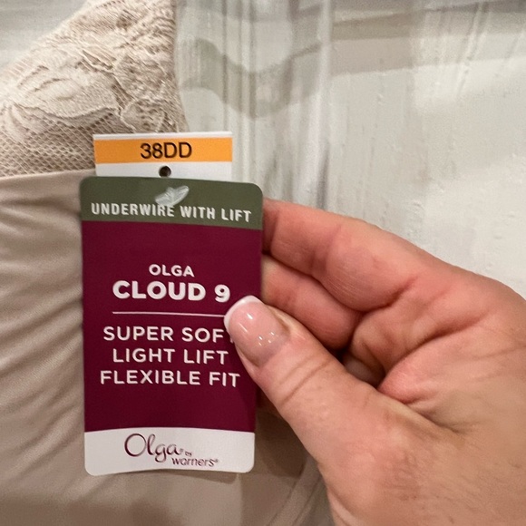 NWT Olga Cloud 9 Underwire Bra with Lace (38DD) - Picture 4 of 4